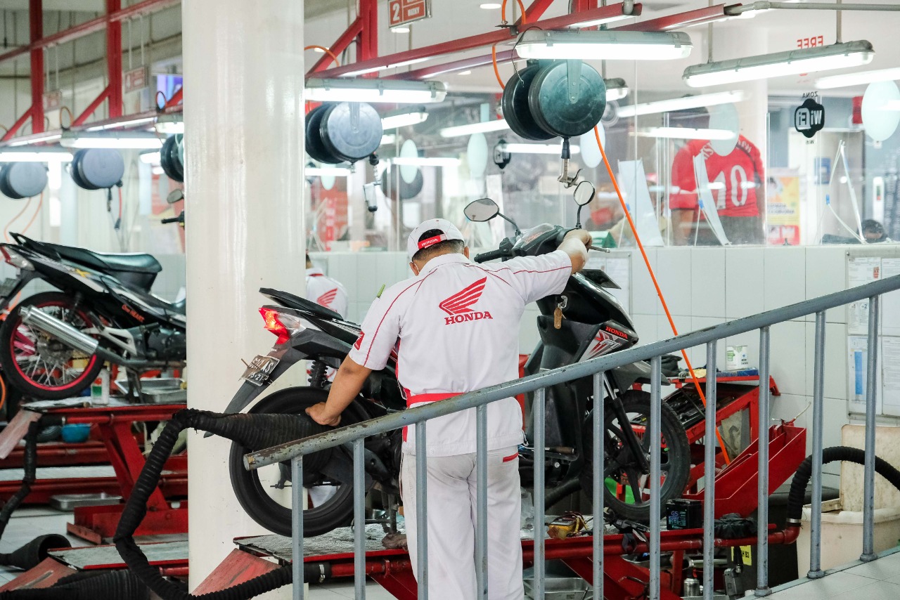 MPM Honda Jatim Sabet Beragam Penghargaan atas Keunggulan Layanan Servis